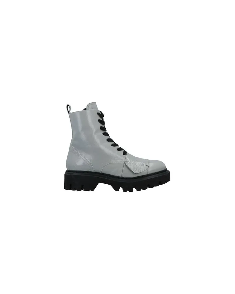 N° 21 SCHUHE - Stiefelettenauf YOOX.COM Hellgrau