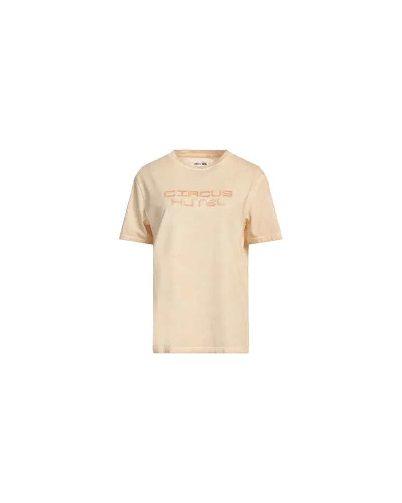 Circus Hotel TOPS - T-shirtsauf YOOX.COM Beige