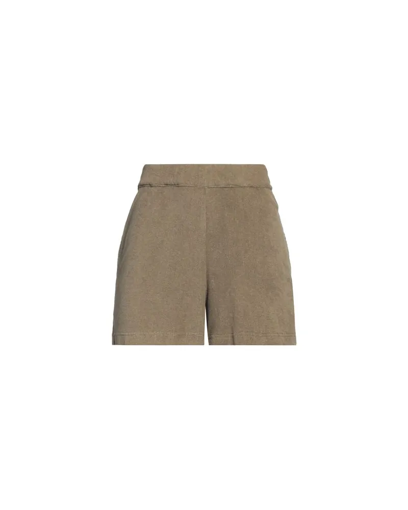 Adriano Goldschmied HOSEN & RÖCKE - Shorts & Bermudashortsauf YOOX.COM Militärgrün