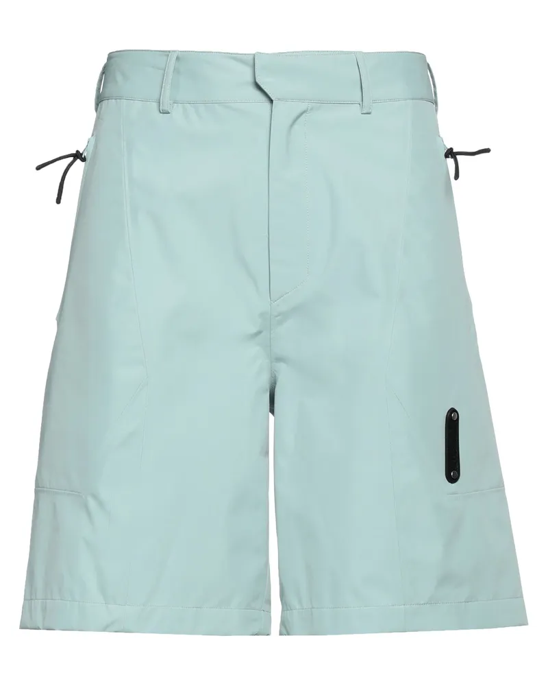 ACW* Shorts & Bermudashorts Säuregrün