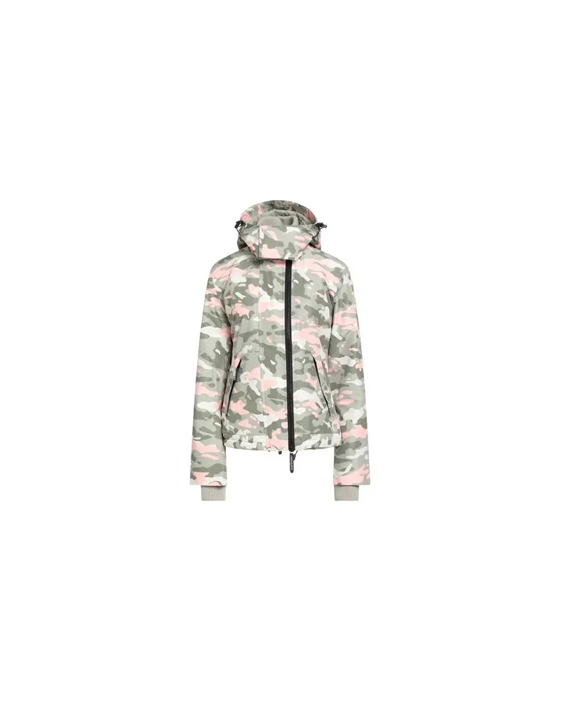Superdry. JACKEN & MÄNTEL - Jacken und Anoraksauf YOOX.COM Salbeigrün