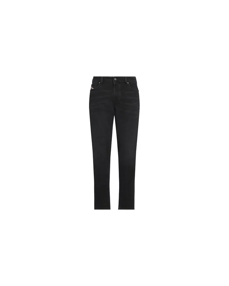 Diesel HOSEN & RÖCKE - Jeanshosenauf YOOX.COM Schwarz