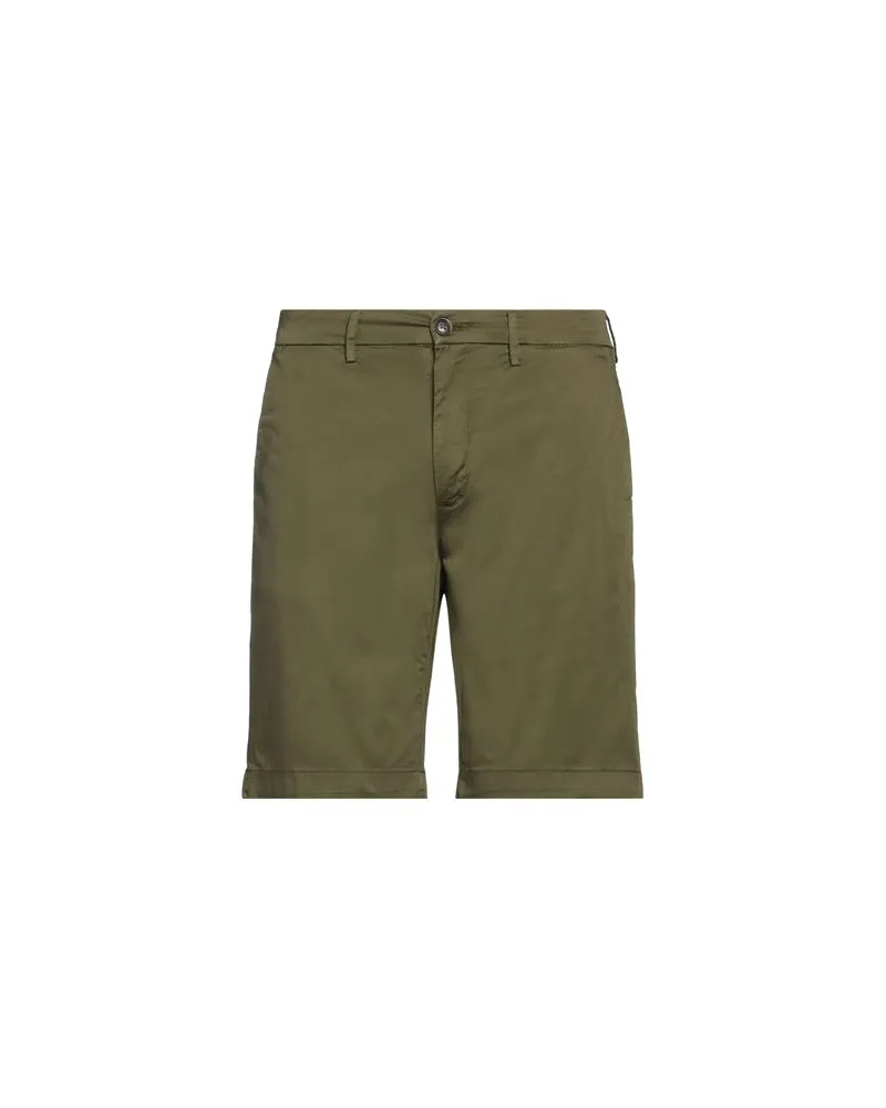 Liu Jo HOSEN & RÖCKE - Shorts & Bermudashortsauf YOOX.COM Militärgrün