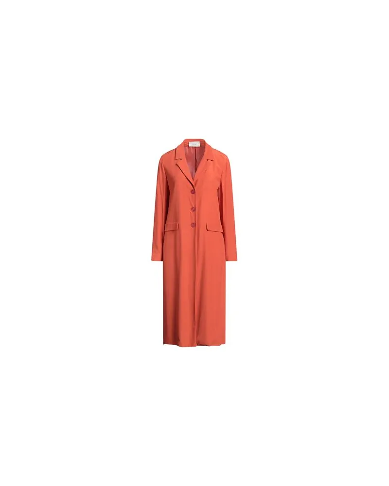 Maliparmi JACKEN & MÄNTEL - Jacken, Mäntel & Trenchcoatsauf YOOX.COM Orange