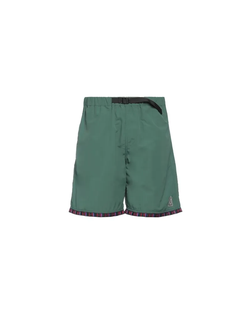 HUF HOSEN & RÖCKE - Shorts & Bermudashortsauf YOOX.COM Dunkelgrün