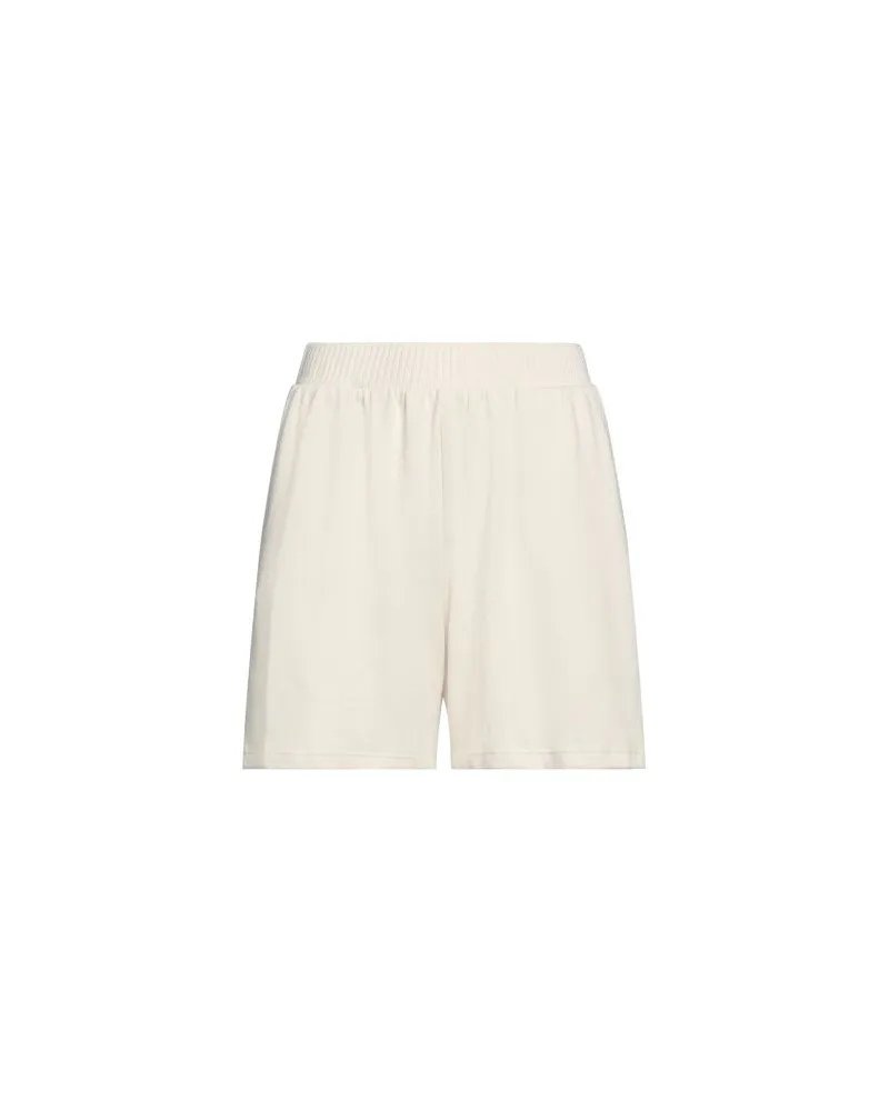 Hanro HOSEN & RÖCKE - Shorts & Bermudashortsauf YOOX.COM Cremeweiß