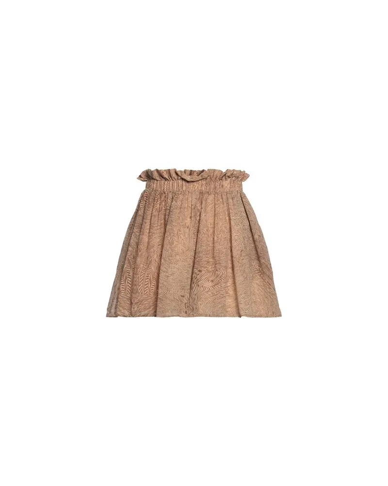 Federica Tosi HOSEN & RÖCKE - Shorts & Bermudashortsauf YOOX.COM Kamel