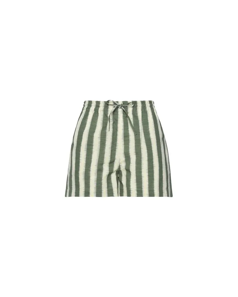 Dior HOSEN & RÖCKE - Shorts & Bermudashortsauf YOOX.COM Grün