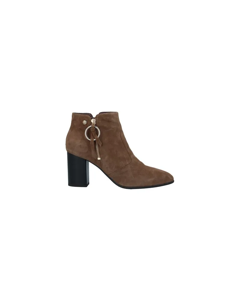 Nero Gardini SCHUHE - Stiefelettenauf YOOX.COM Kamel