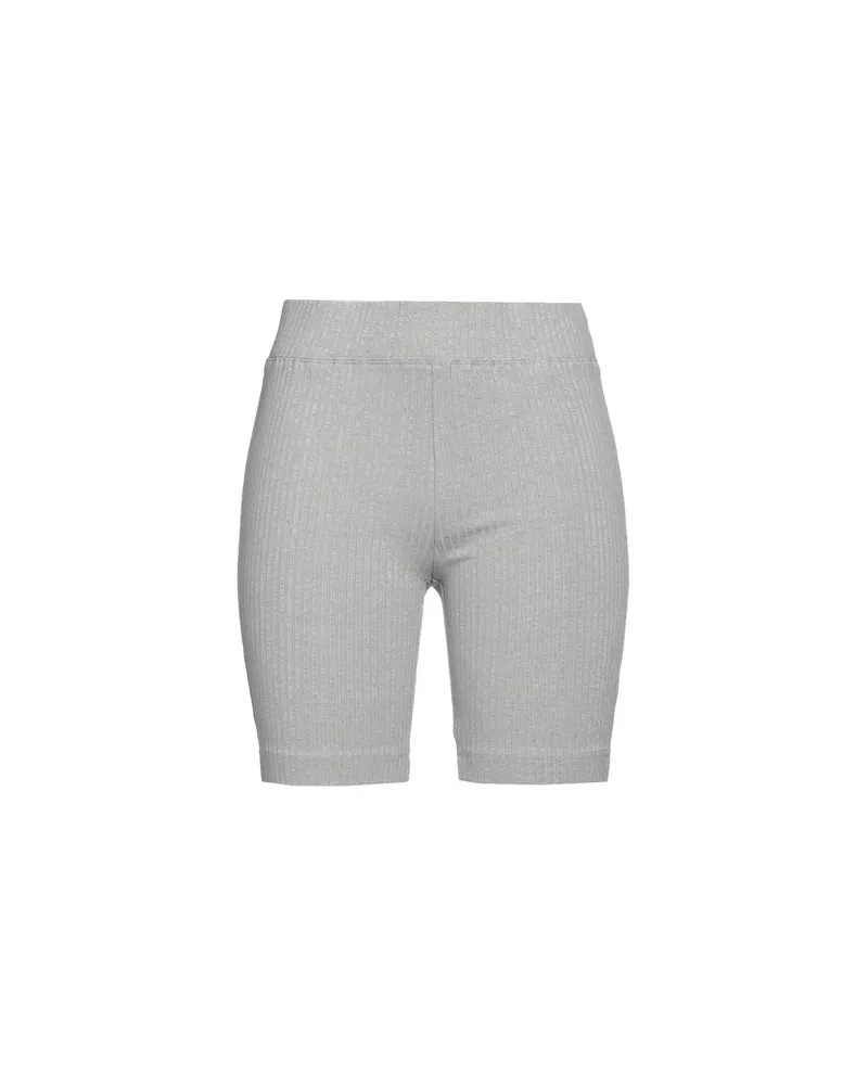 Helmut Lang HOSEN & RÖCKE - Shorts & Bermudashortsauf YOOX.COM Hellgrau