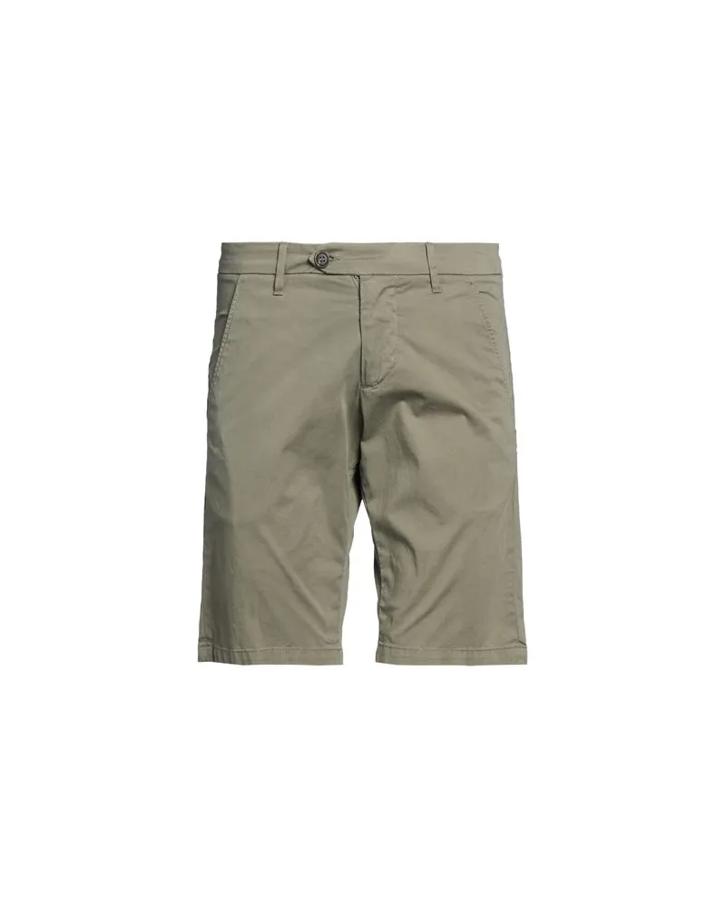 Roy Roger's HOSEN & RÖCKE - Shorts & Bermudashortsauf YOOX.COM Salbeigrün