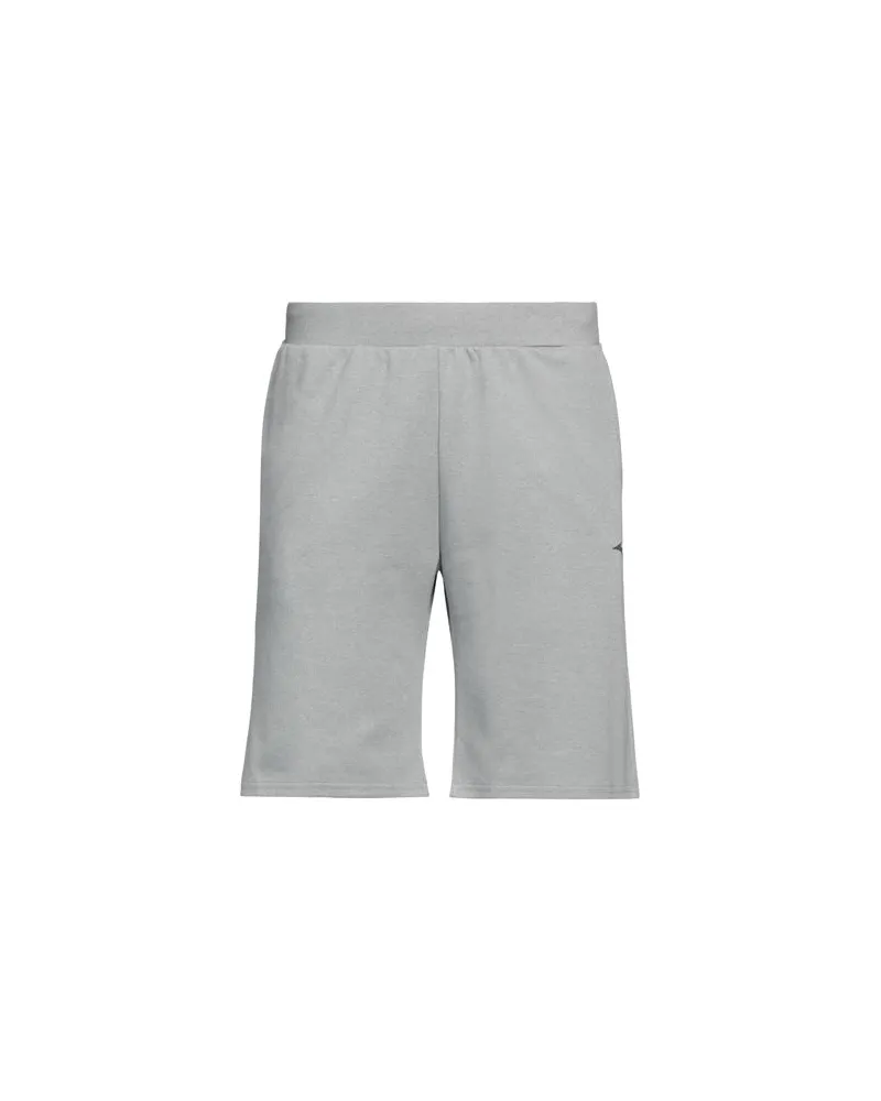 Mizuno HOSEN & RÖCKE - Shorts & Bermudashortsauf YOOX.COM Grau
