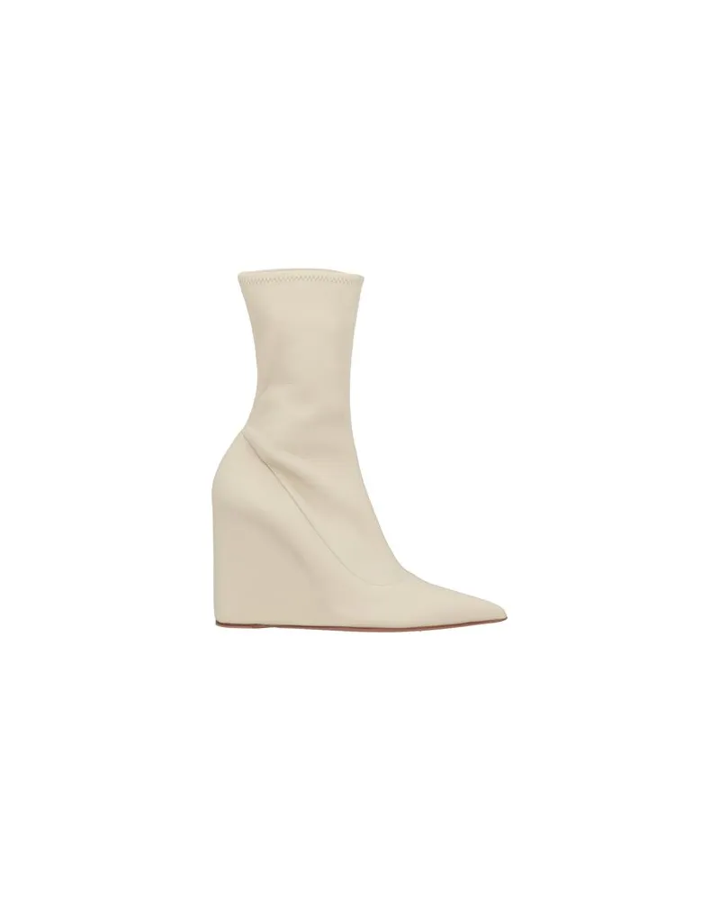 Amina Muaddi SCHUHE - Stiefelettenauf YOOX.COM Elfenbein