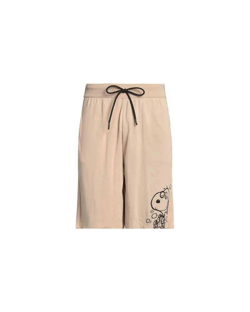 Iceberg HOSEN & RÖCKE - Shorts & Bermudashortsauf YOOX.COM Beige