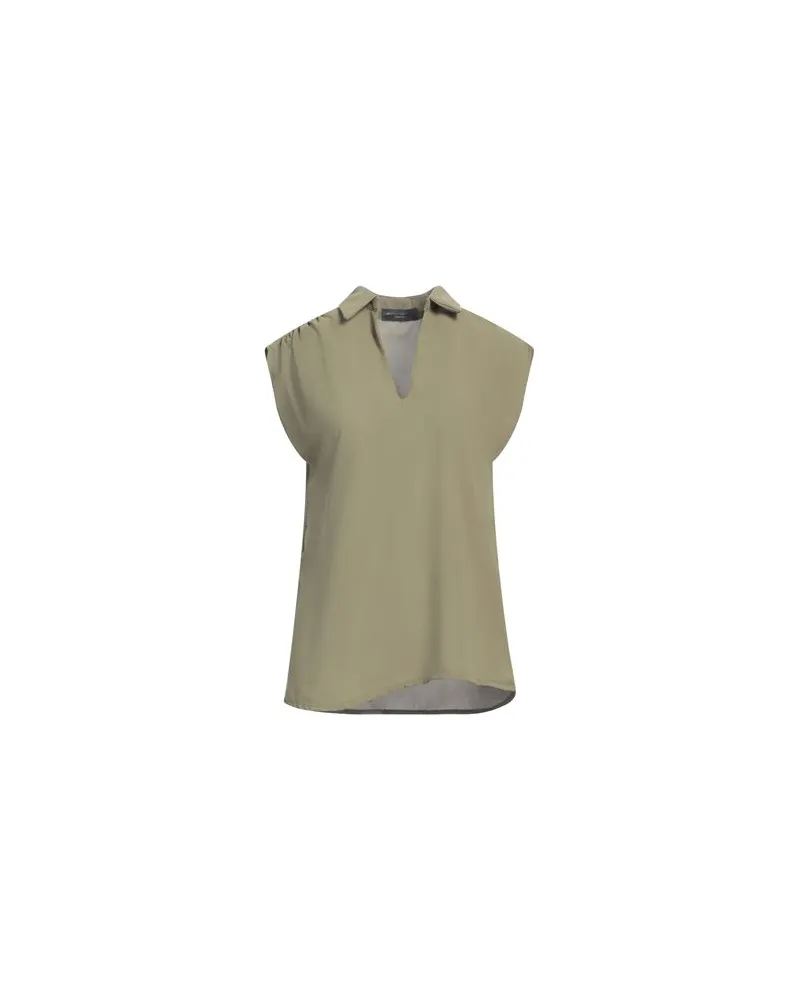 Angela Mele TOPS - Topsauf YOOX.COM Militärgrün
