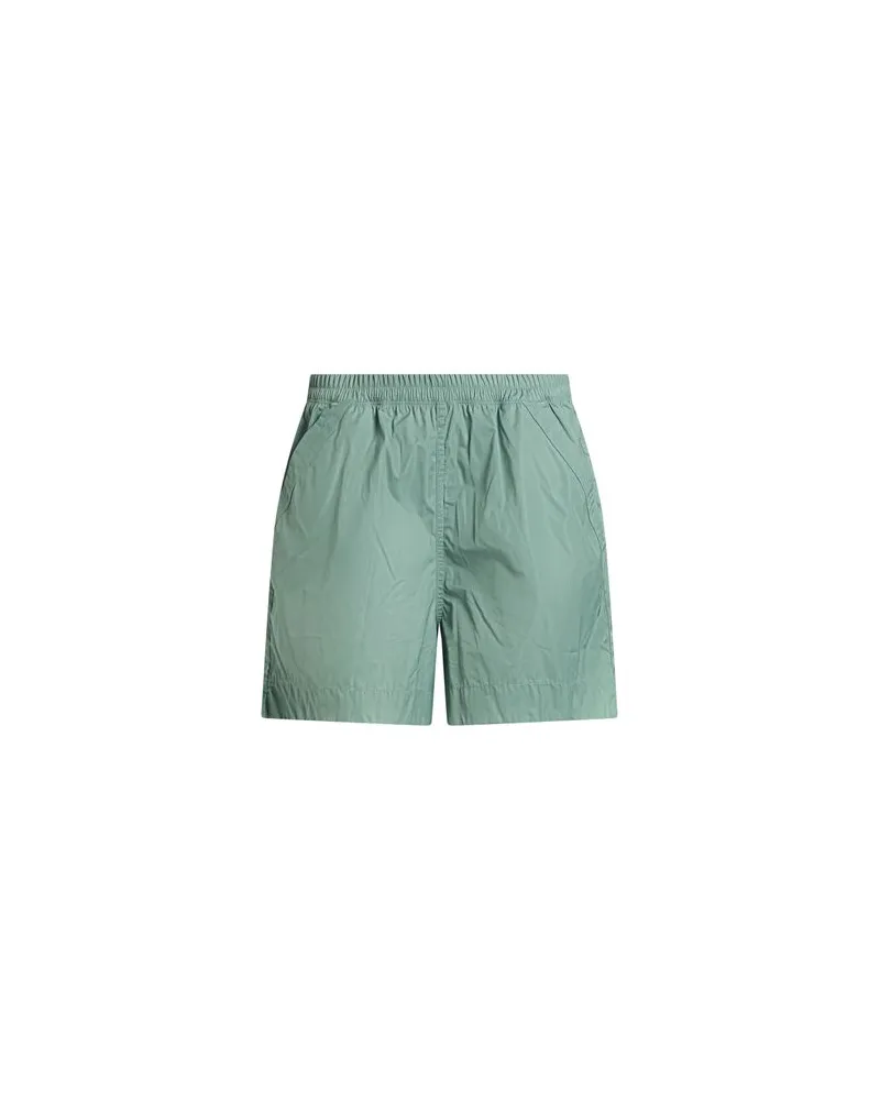 Under Armour HOSEN & RÖCKE - Shorts & Bermudashortsauf YOOX.COM Salbeigrün
