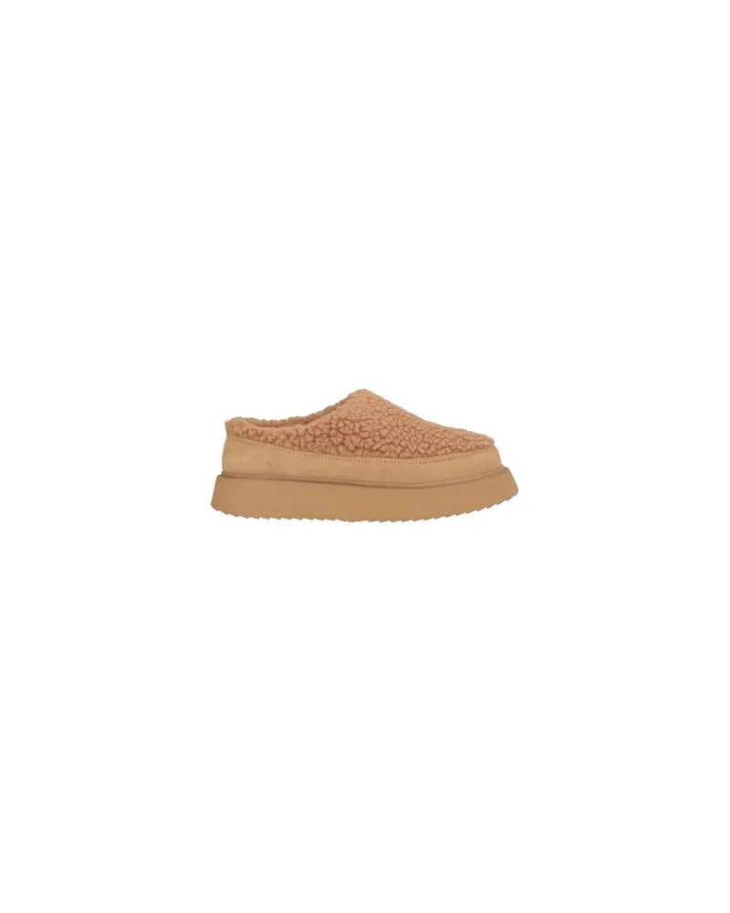 INUIKII SCHUHE - Mules & Clogsauf YOOX.COM Beige
