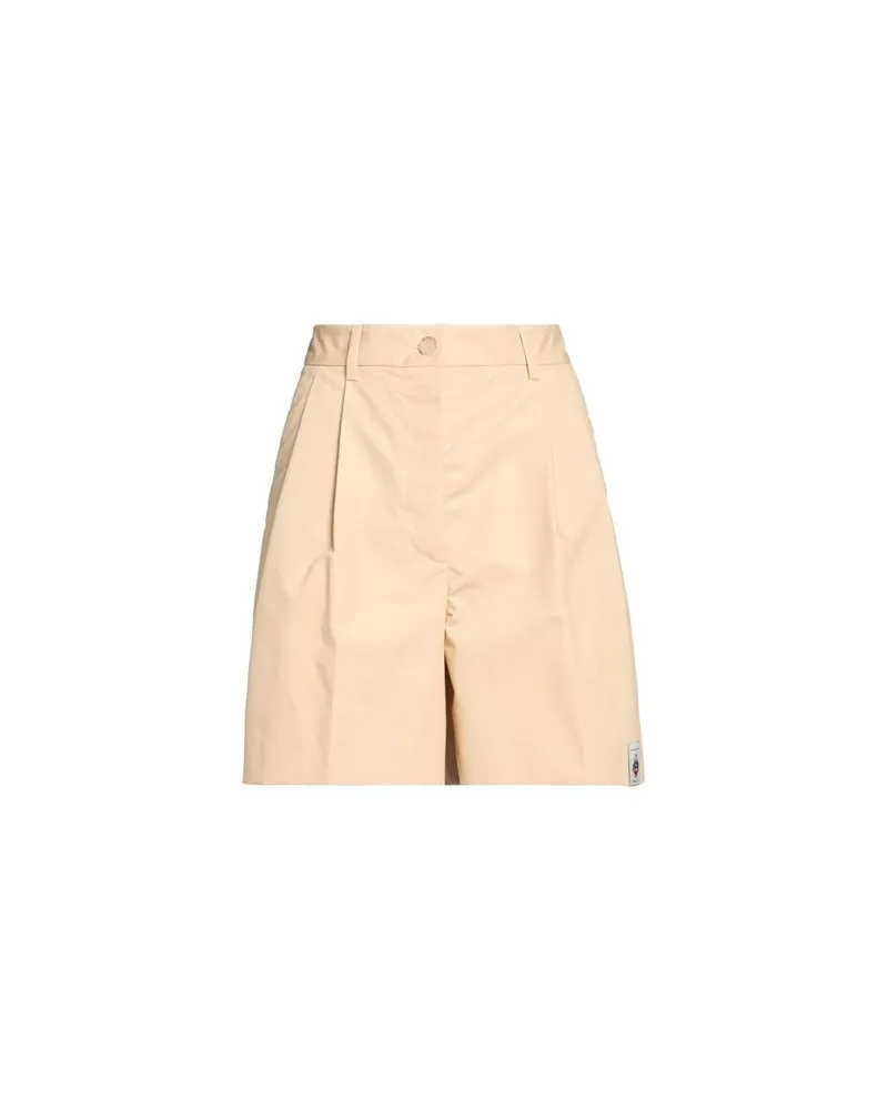 Bally HOSEN & RÖCKE - Shorts & Bermudashortsauf YOOX.COM Beige