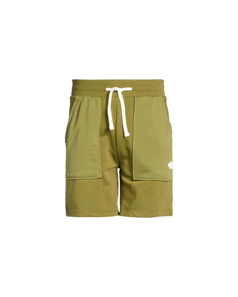 The North Face HOSEN & RÖCKE - Shorts & Bermudashortsauf YOOX.COM Militärgrün
