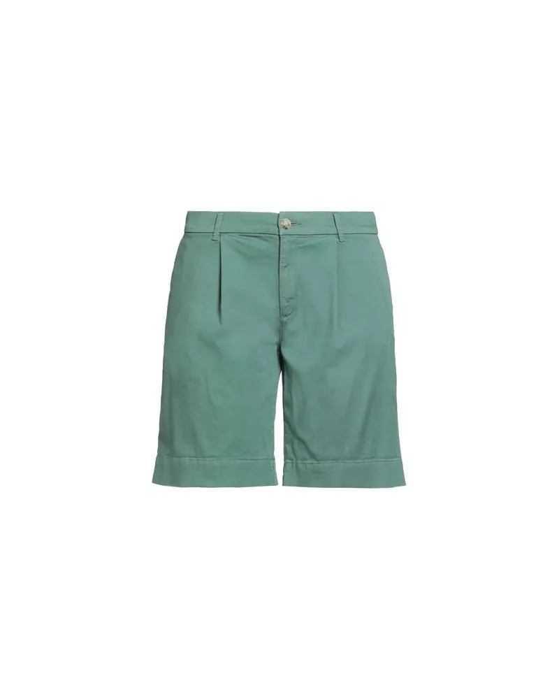 HUGO BOSS HOSEN & RÖCKE - Shorts & Bermudashortsauf YOOX.COM Grün