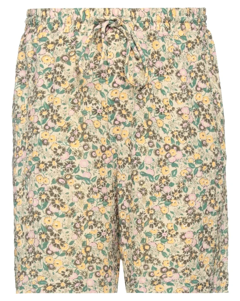 Nanushka Shorts & Bermudashorts Beige