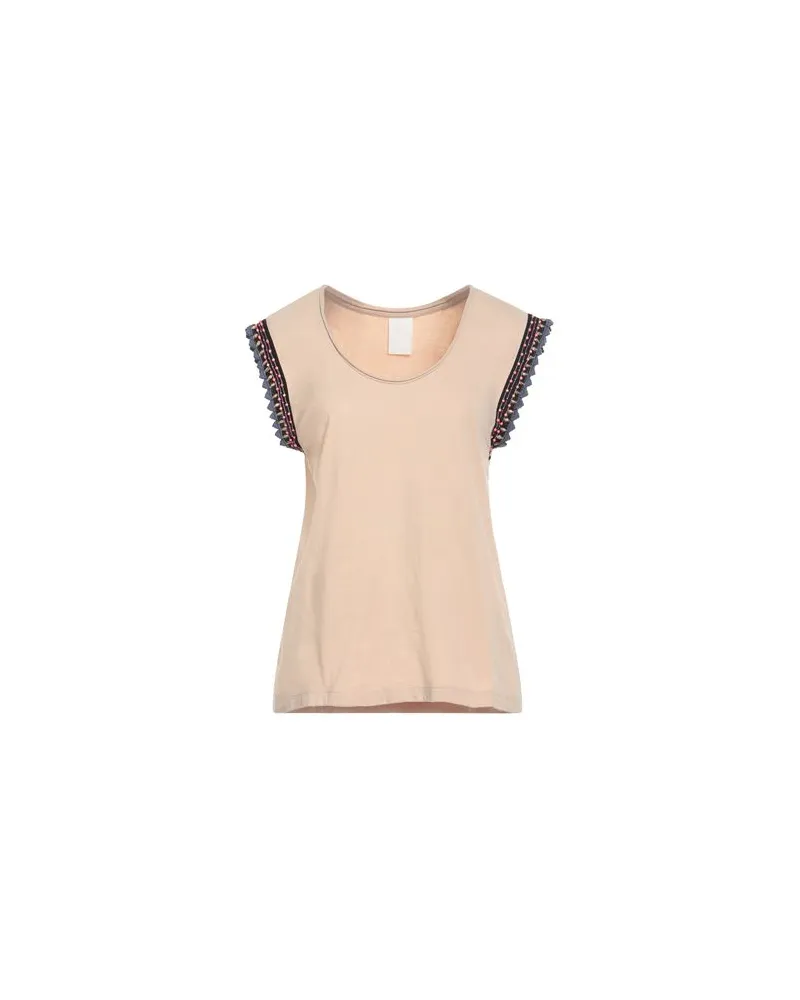P_Jean TOPS - T-shirtsauf YOOX.COM Sand