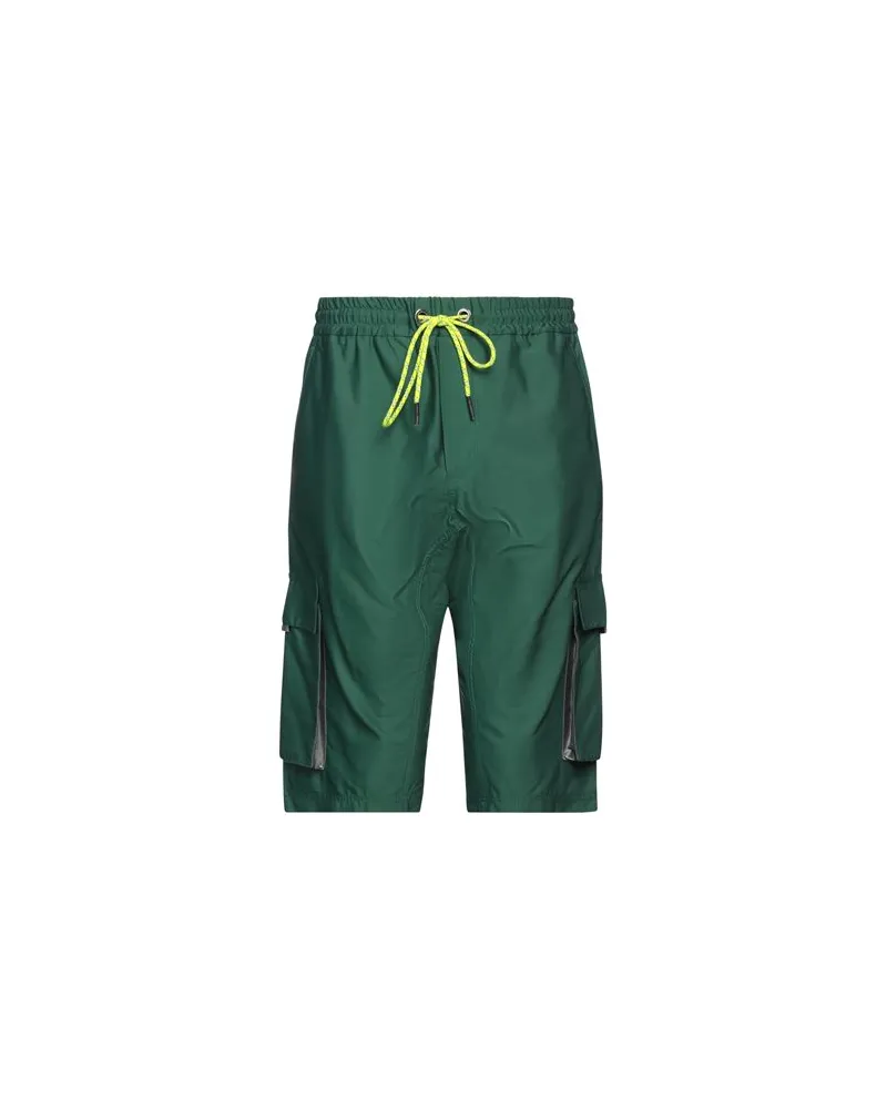 Iceberg HOSEN & RÖCKE - Shorts & Bermudashortsauf YOOX.COM Grün