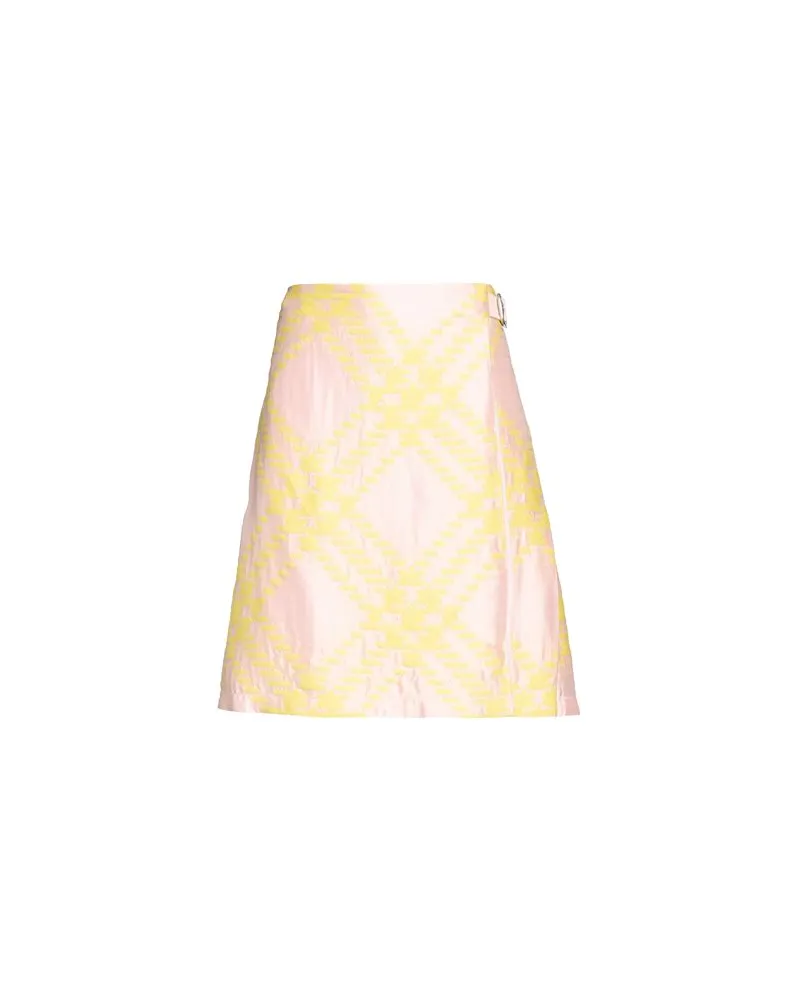 Burberry HOSEN & RÖCKE - Miniröckeauf YOOX.COM Hellrosa