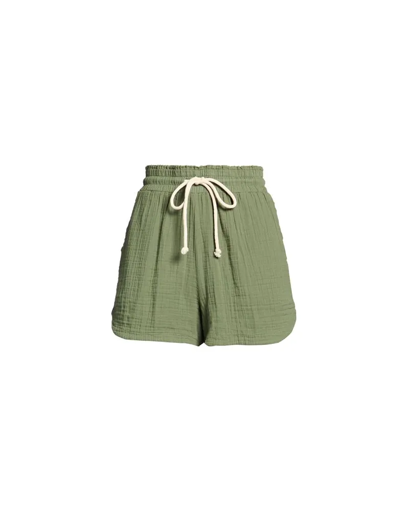 Mandala HOSEN & RÖCKE - Shorts & Bermudashortsauf YOOX.COM Salbeigrün
