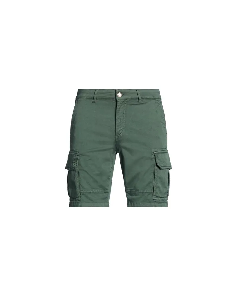 Colmar HOSEN & RÖCKE - Shorts & Bermudashortsauf YOOX.COM Dunkelgrün