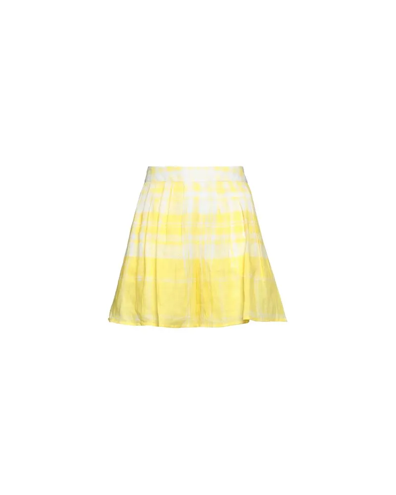 Ballantyne HOSEN & RÖCKE - Shorts & Bermudashortsauf YOOX.COM Gelb