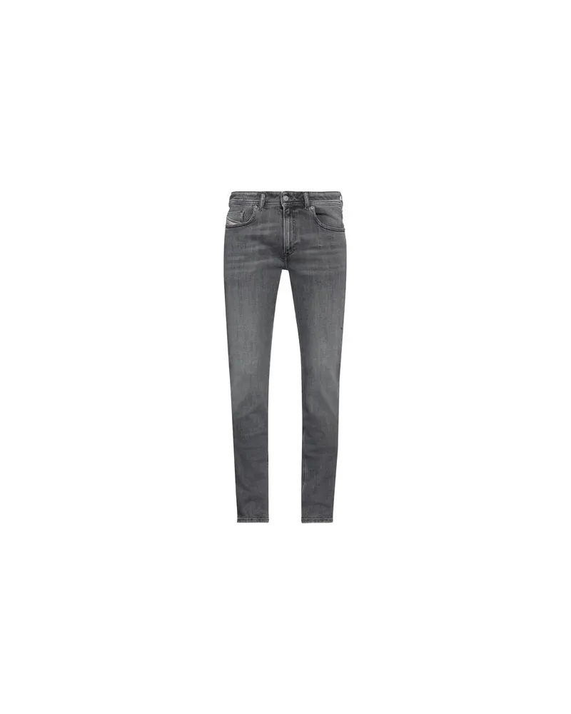 Diesel HOSEN & RÖCKE - Jeanshosenauf YOOX.COM Grau