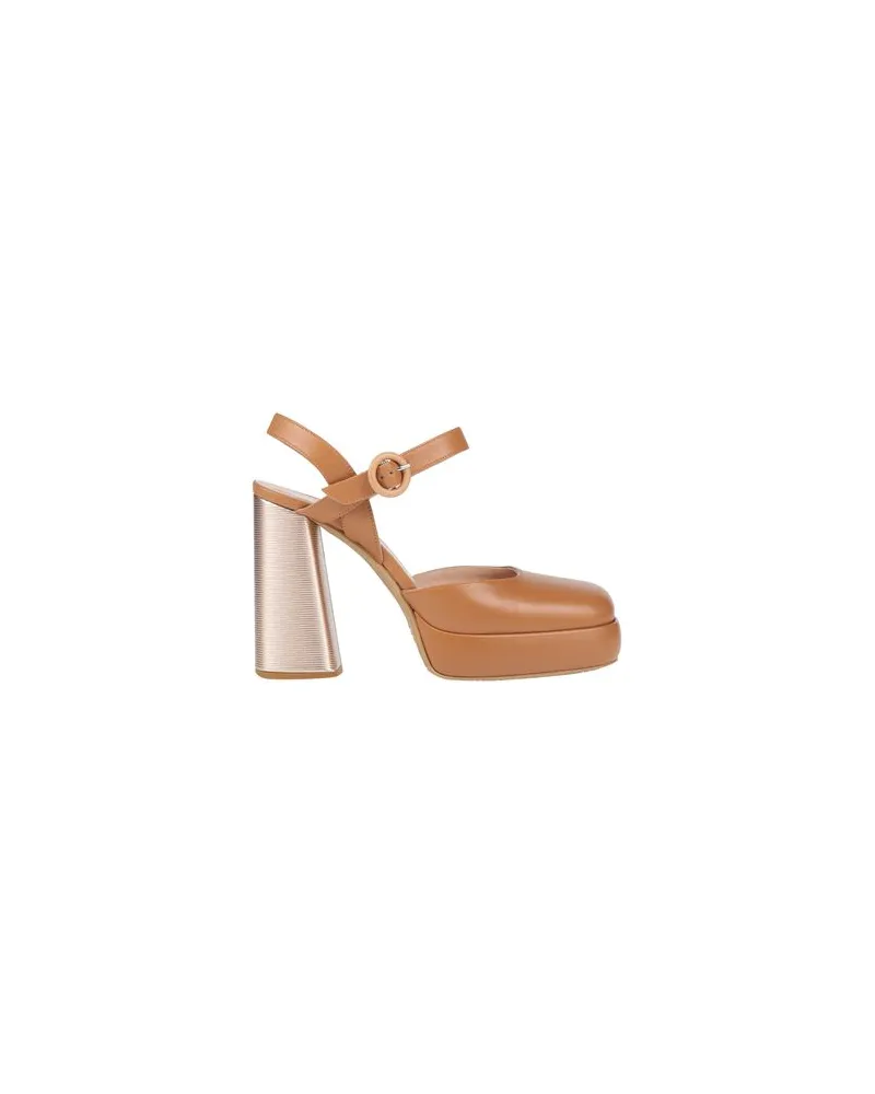 Tiffi SCHUHE - Pumpsauf YOOX.COM Kamel