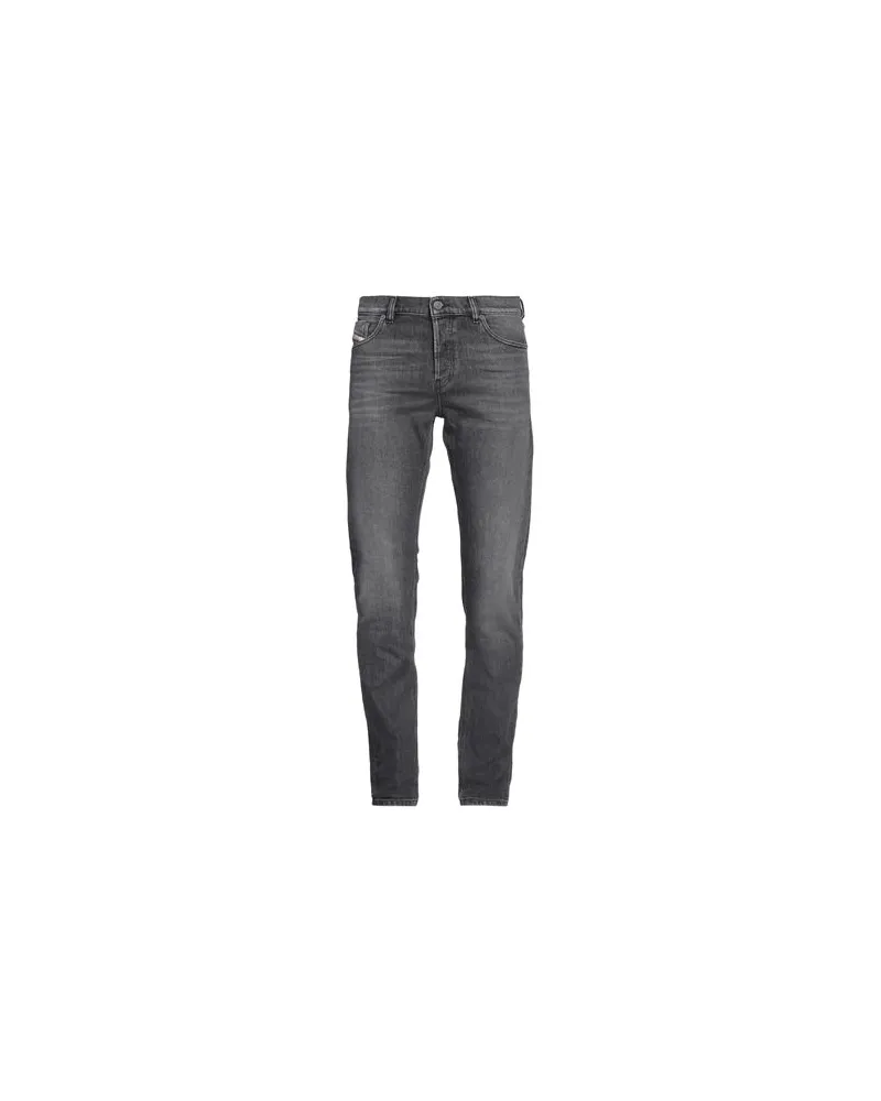 Diesel HOSEN & RÖCKE - Jeanshosenauf YOOX.COM Schwarz