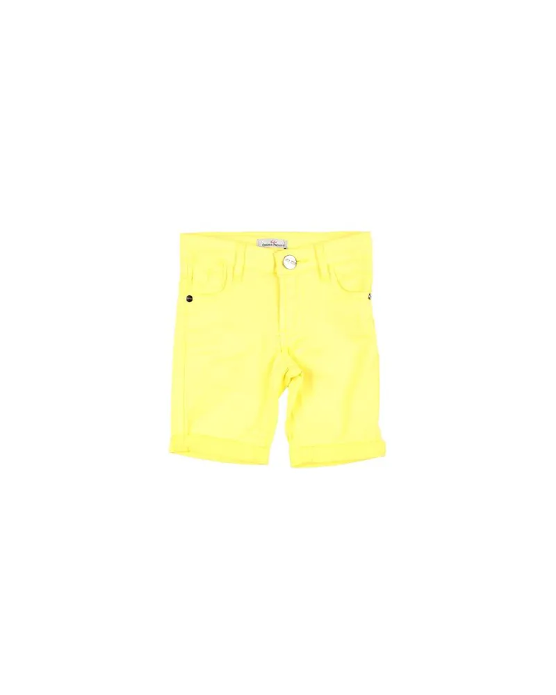 Cesare Paciotti HOSEN & RÖCKE - Shorts & Bermudashortsauf YOOX.COM Gelb