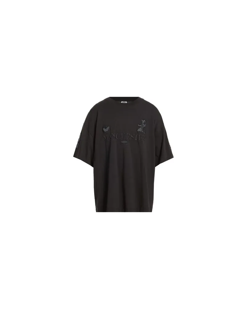 Umbro TOPS - T-shirtsauf YOOX.COM Schwarz