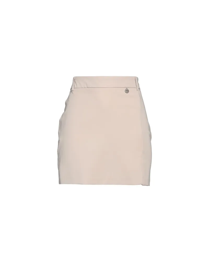 BERNA HOSEN & RÖCKE - Miniröckeauf YOOX.COM Beige