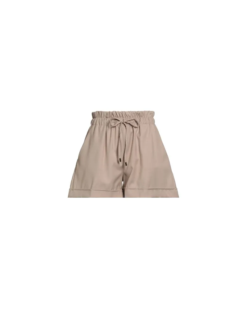 Motel HOSEN & RÖCKE - Shorts & Bermudashortsauf YOOX.COM Beige