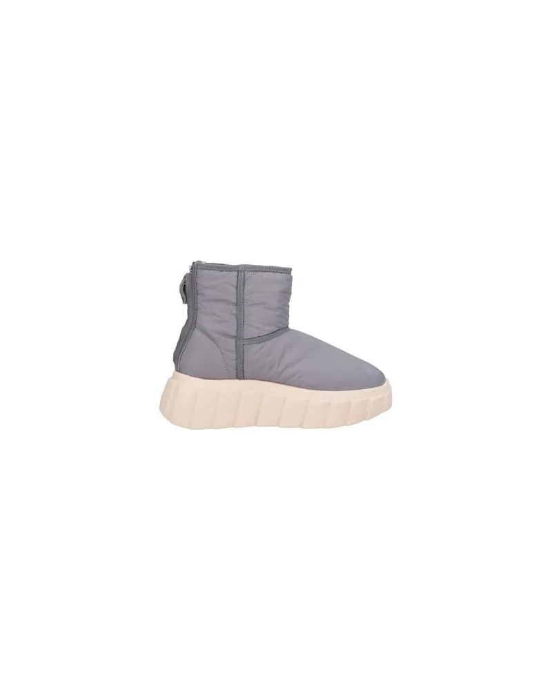 Attilio Giusti Leombruni SCHUHE - Stiefelettenauf YOOX.COM Blei
