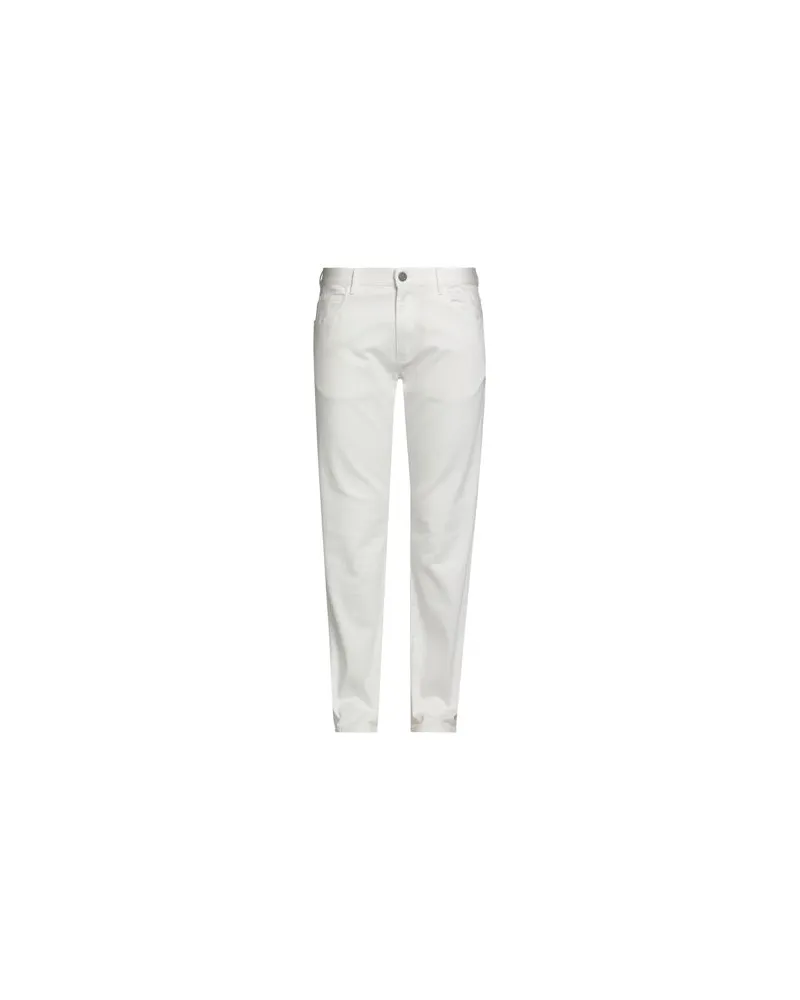 Giorgio Armani HOSEN & RÖCKE - Jeanshosenauf YOOX.COM Weiß