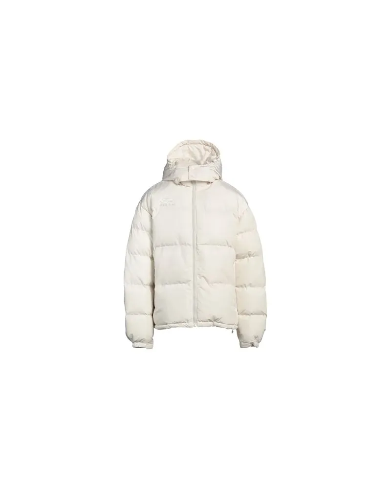 Umbro JACKEN & MÄNTEL - Pufferjacken & Daunenjackenauf YOOX.COM Cremeweiß