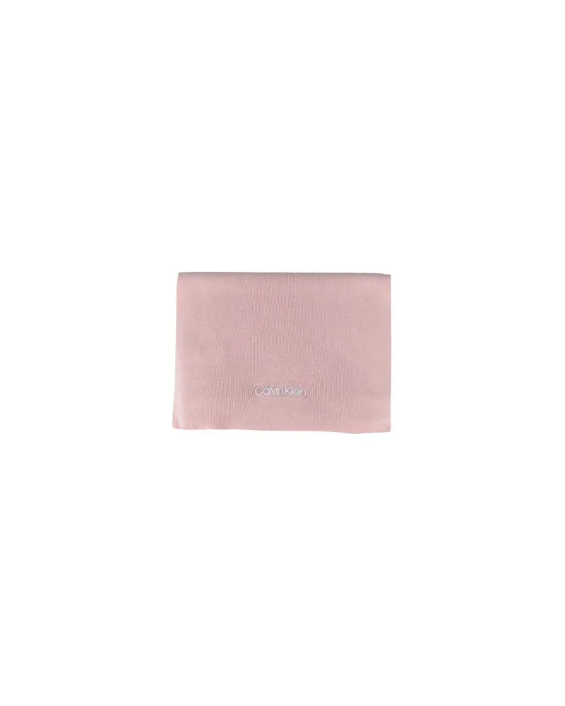 Calvin Klein ESSENTIAL KNIT SCARF  - ACCESSOIRES - Schalsauf YOOX.COM Rosa