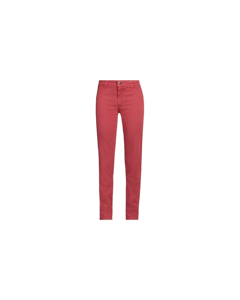 Emma & Gaia HOSEN & RÖCKE - Jeanshosenauf YOOX.COM Ziegelrot