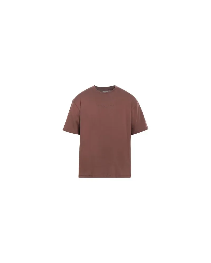 Guess TOPS - T-shirtsauf YOOX.COM Braun