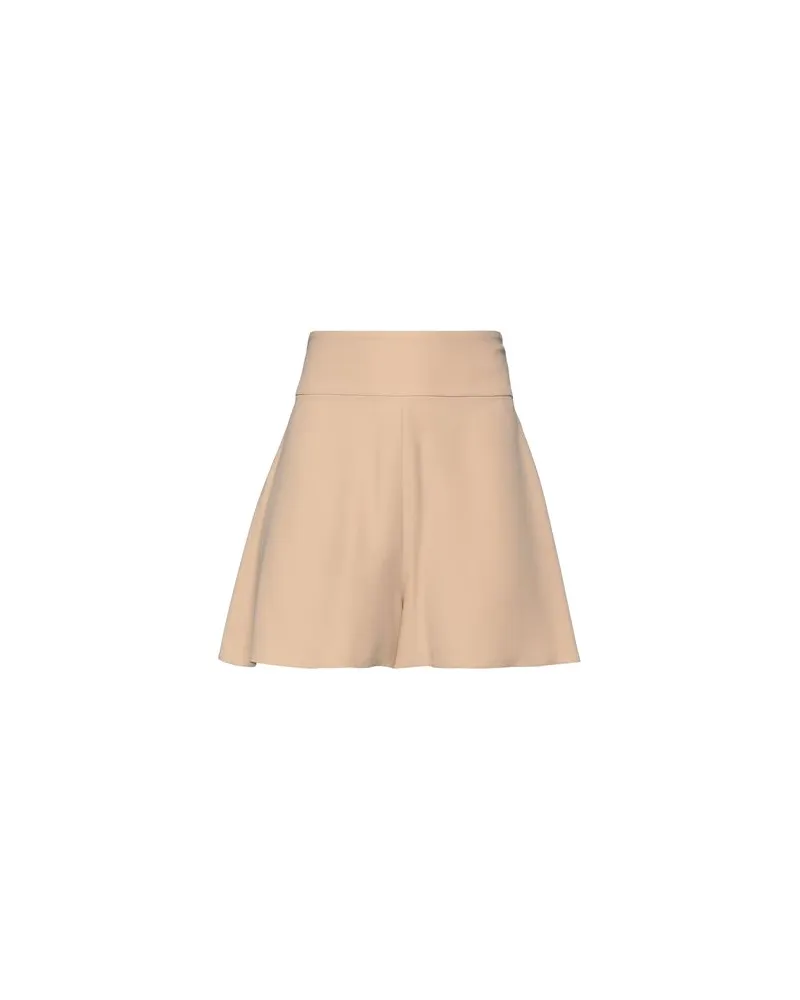 Federica Tosi HOSEN & RÖCKE - Shorts & Bermudashortsauf YOOX.COM Beige