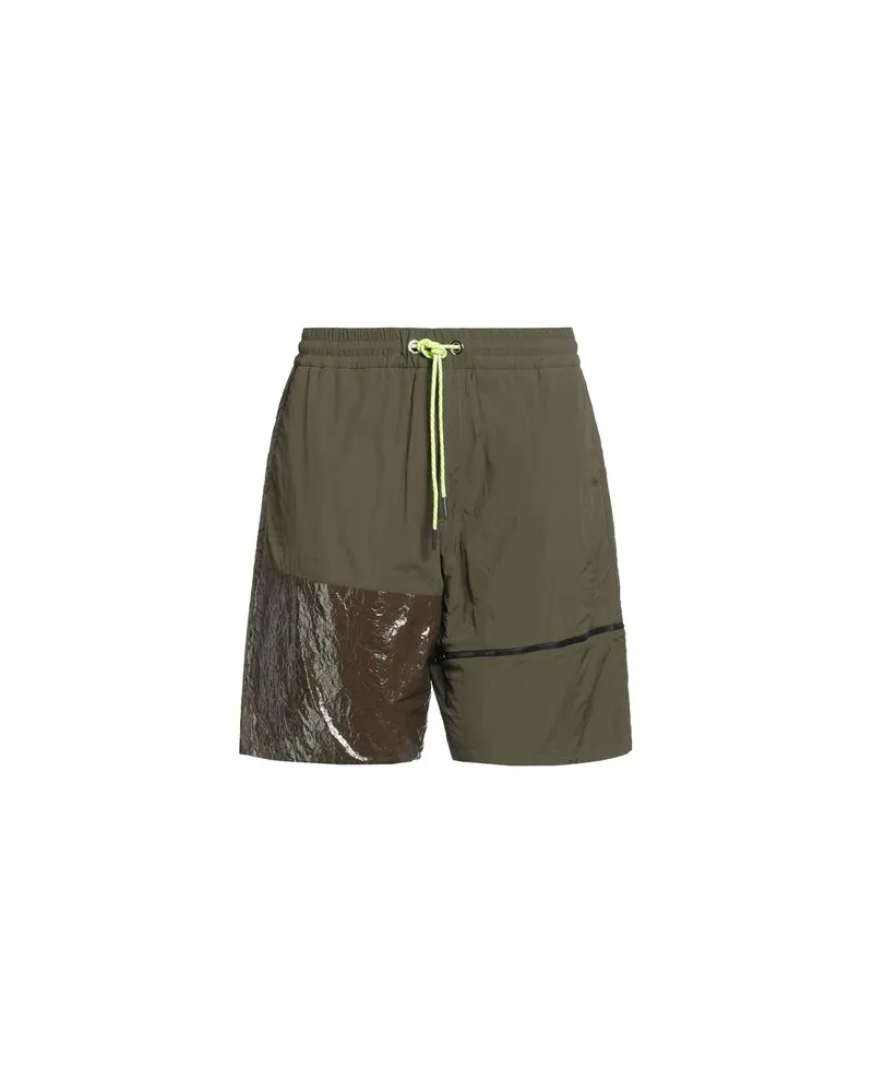 Iceberg HOSEN & RÖCKE - Shorts & Bermudashortsauf YOOX.COM Militärgrün
