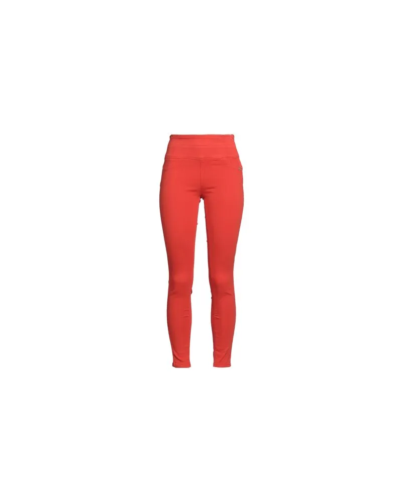 Patrizia Pepe HOSEN & RÖCKE - Jeanshosenauf YOOX.COM Rot