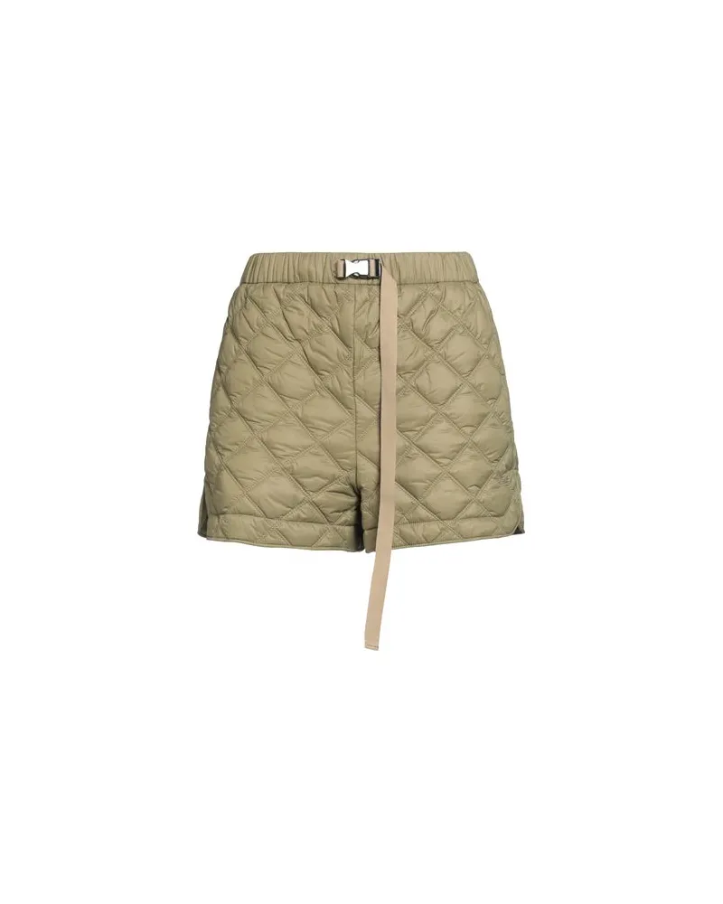 Seventy HOSEN & RÖCKE - Shorts & Bermudashortsauf YOOX.COM Militärgrün