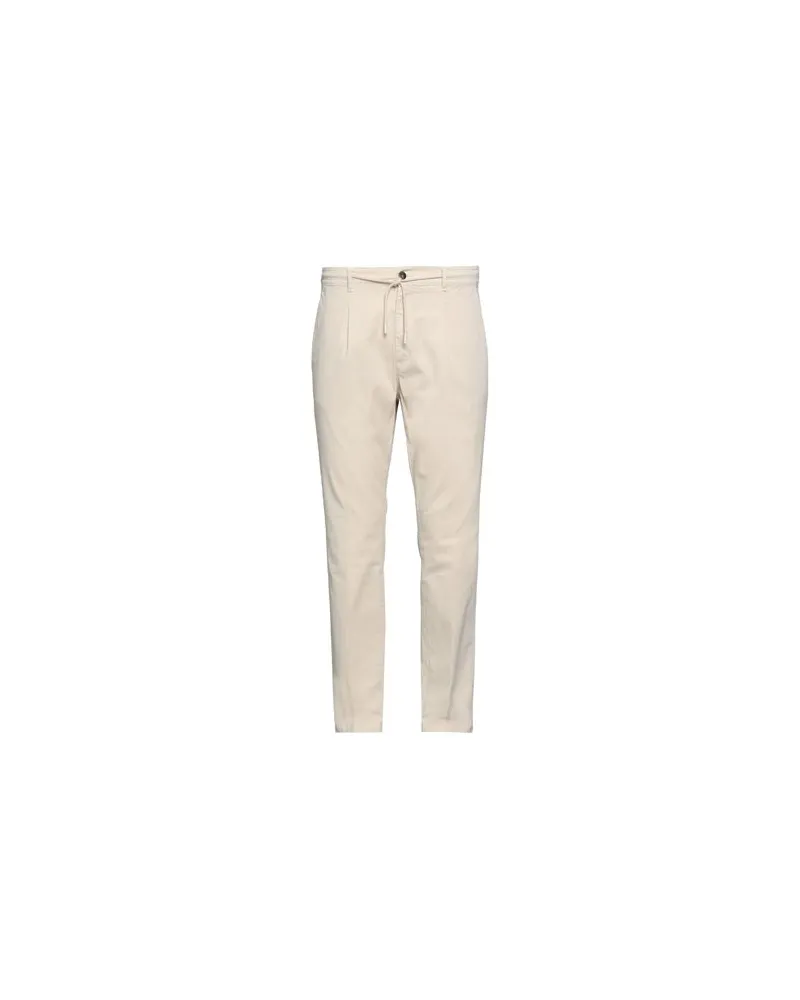 CRUNA HOSEN & RÖCKE - Hosenauf YOOX.COM Beige
