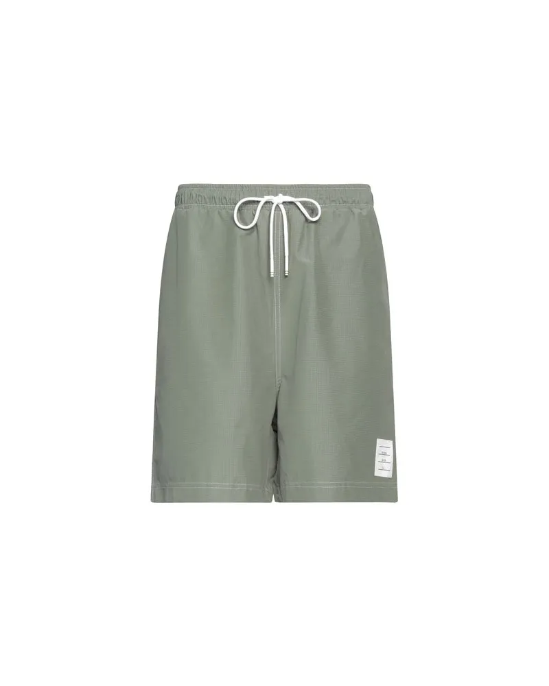 Thom Browne HOSEN & RÖCKE - Shorts & Bermudashortsauf YOOX.COM Salbeigrün
